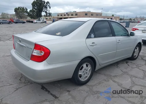 2002 Toyota Camry Le V6 from USA, damaged, VIN 4T1BF32KX2U535609